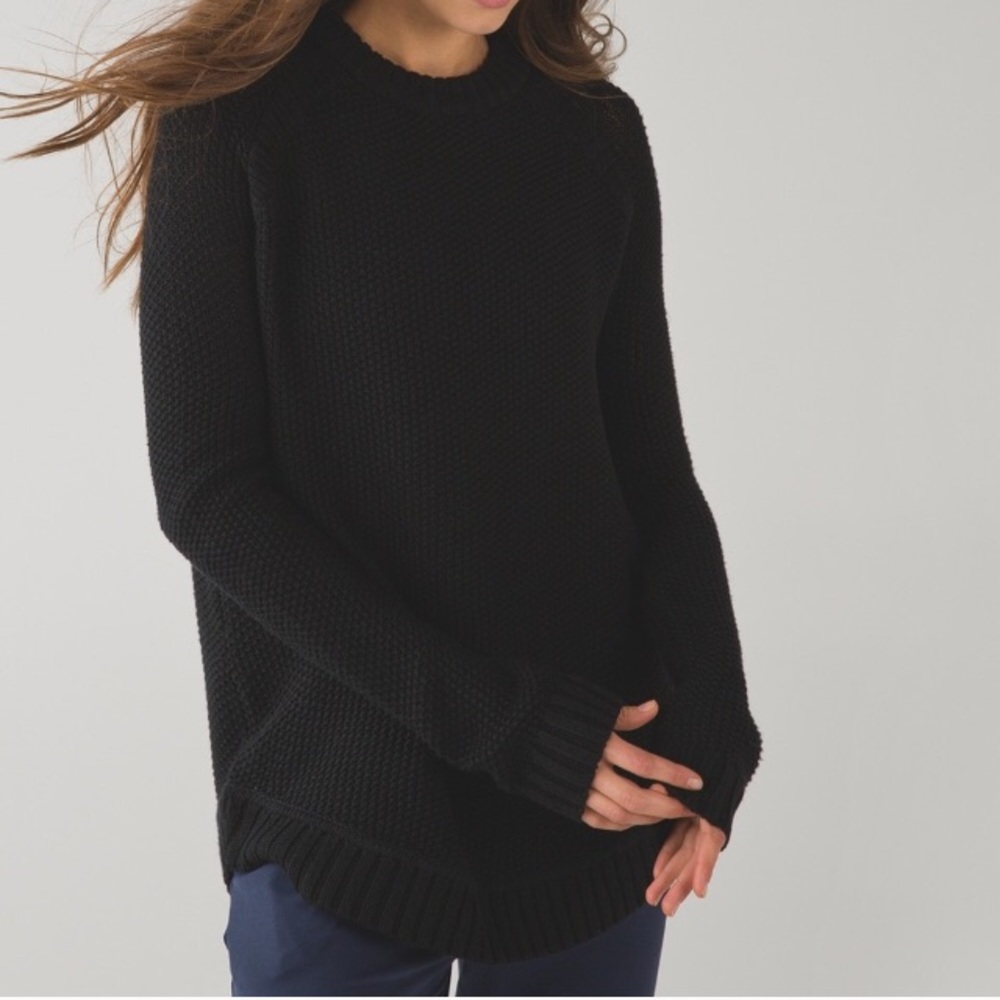 Lululemon Black sweater